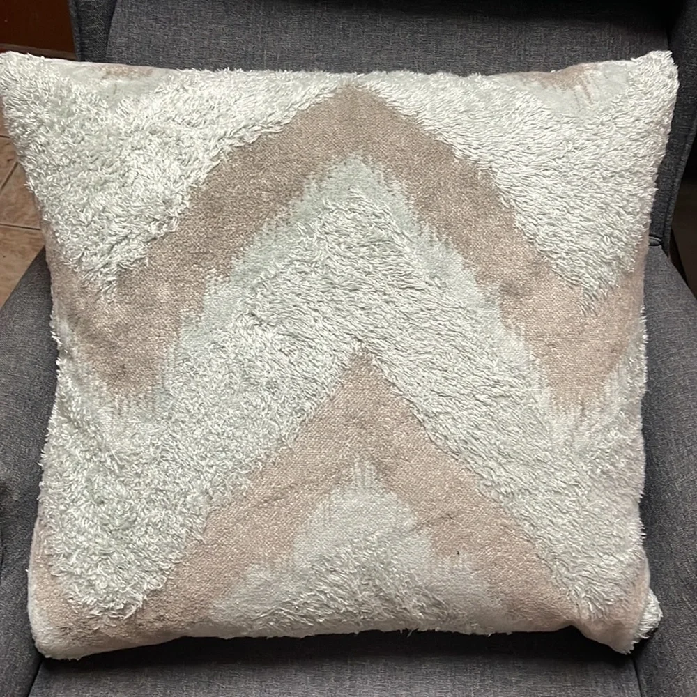 Z Gallerie Cadiz Pillow